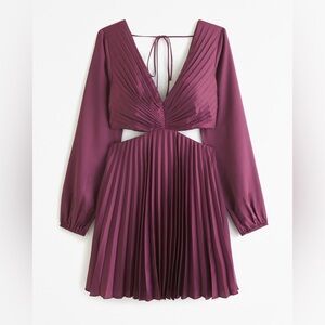 The A&F Giselle Pleated Cutout Mini Dress Burgundy Small Petite Abercrombie